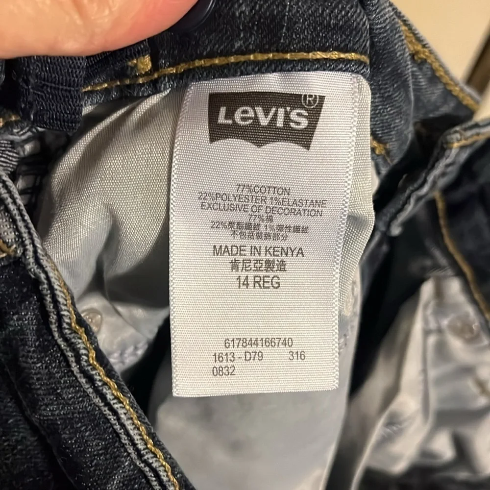 Levi’s 711 skinny jeans